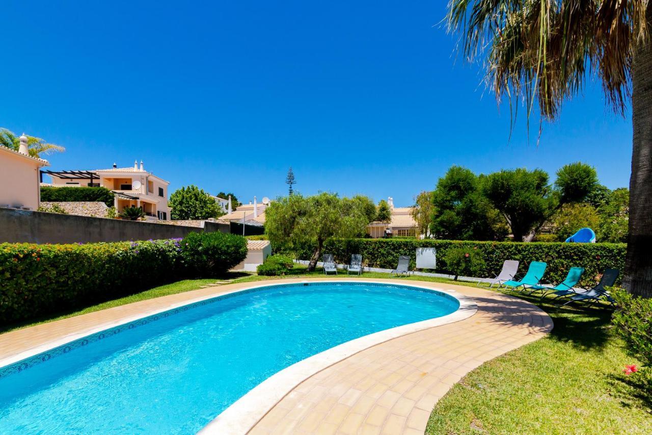 Small Villa 4Pax -Shared Pool @ Homesbyfc Albufeira Luaran gambar